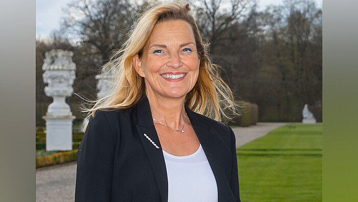 Porträtfoto von Dr. Ariane Walsdorf