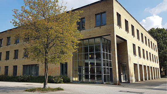 Hochschulbüro für Internationales, Gebäude 1106