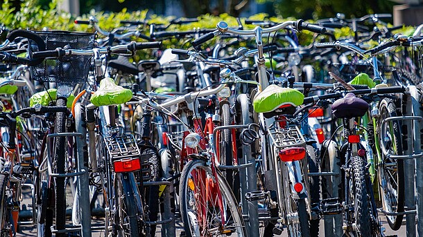 viele Fahrräder