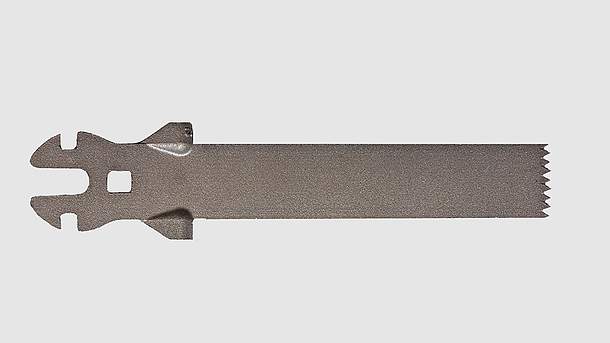 Saw blade for cutting bone 