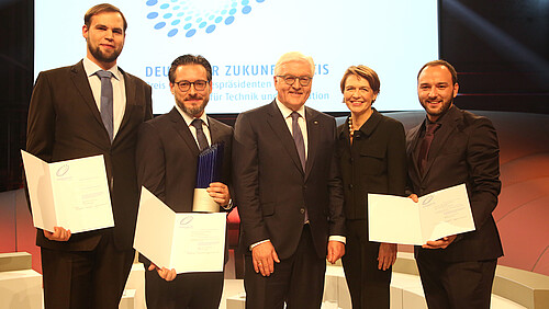 Gro er Erfolg f r die Leibniz Universit t Hannover Prof. Dr. Ing