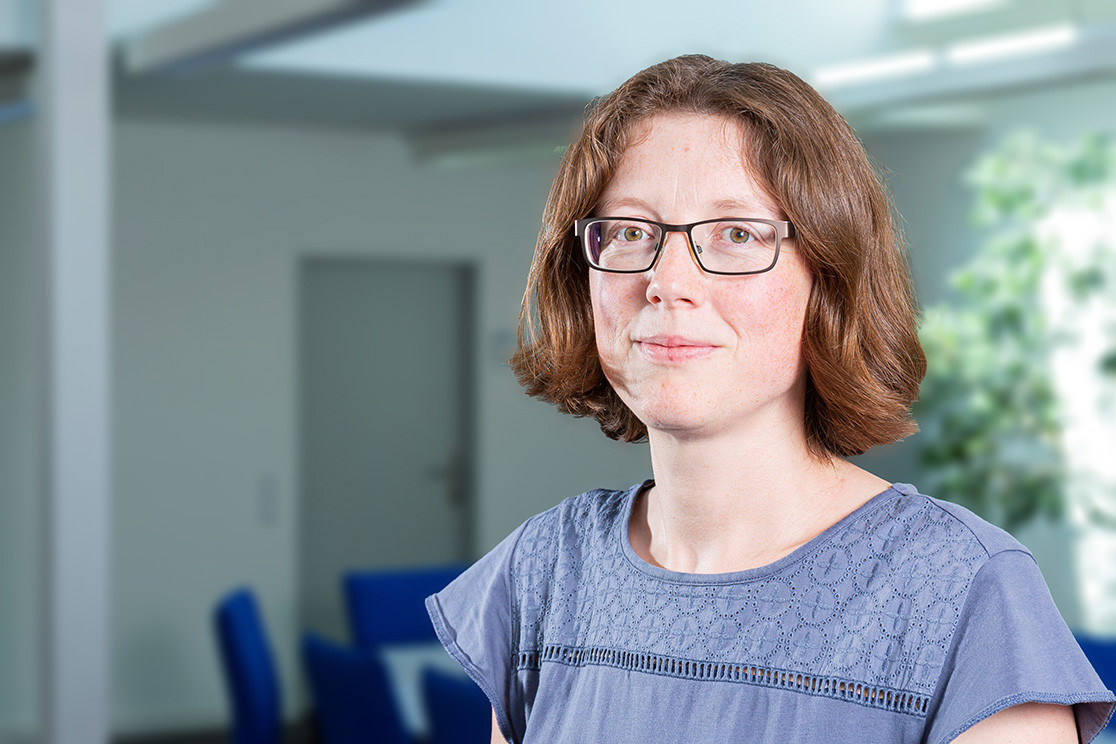Dr. Maike Gummert